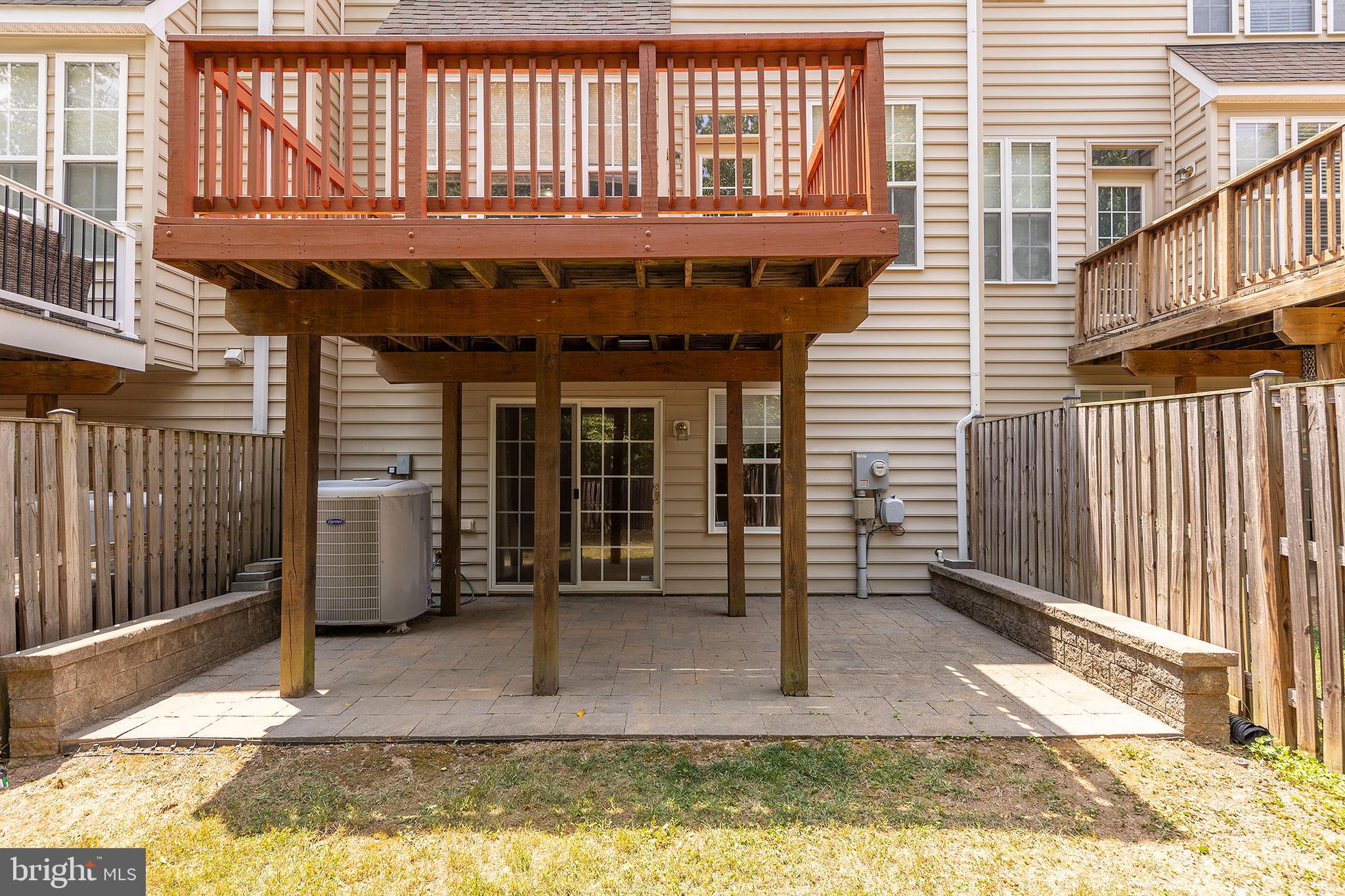 FIELDSTONE - Residential