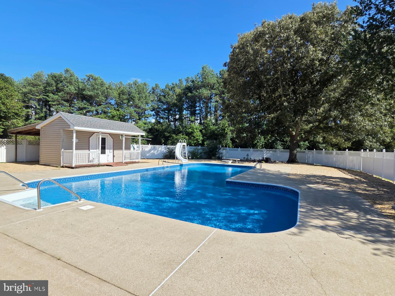 22733 SQUIRE LANE