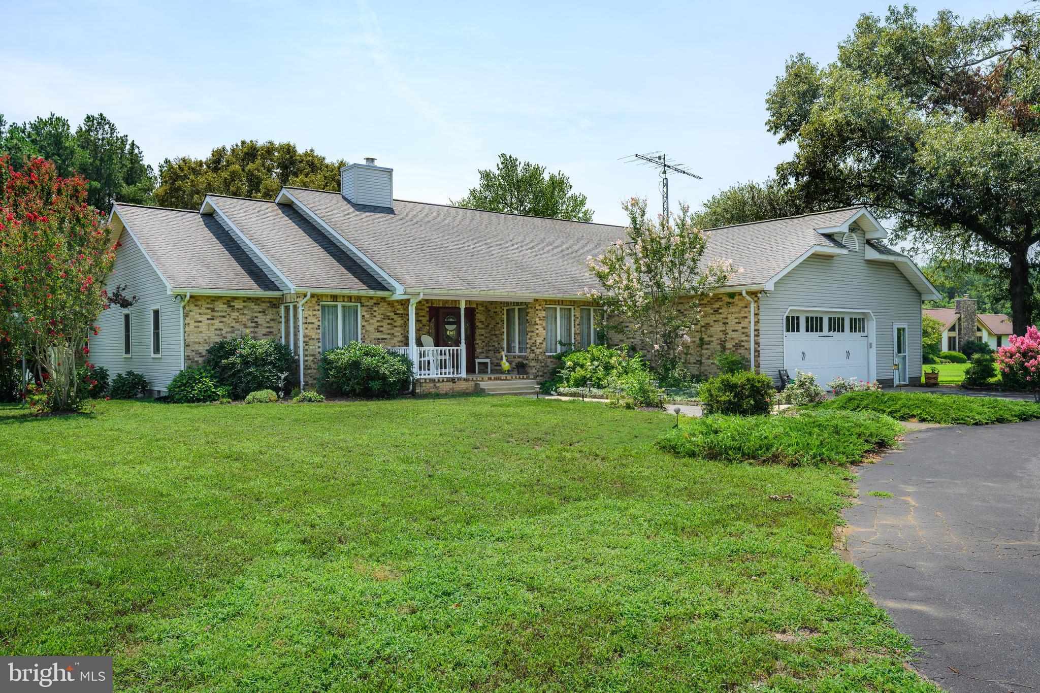 22733 SQUIRE LANE