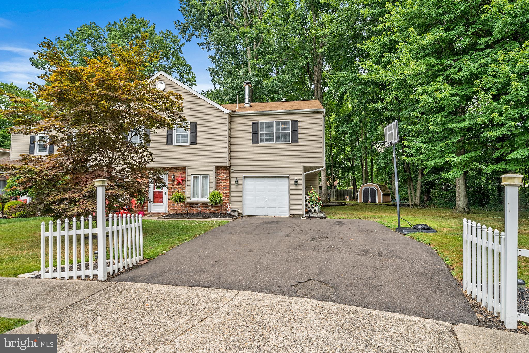 LANGHORNE GABLES - Residential