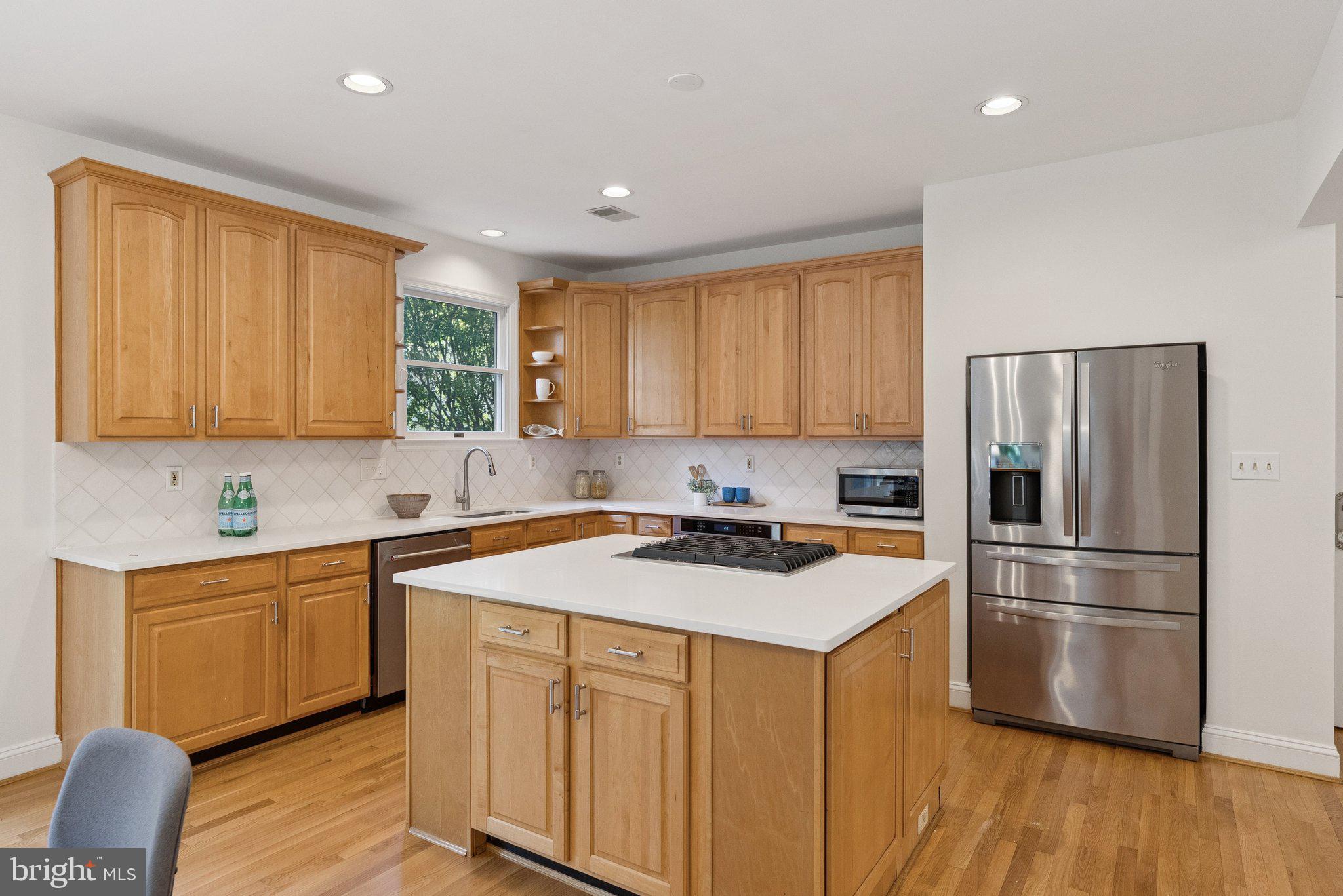 WEST END PARK - Residential