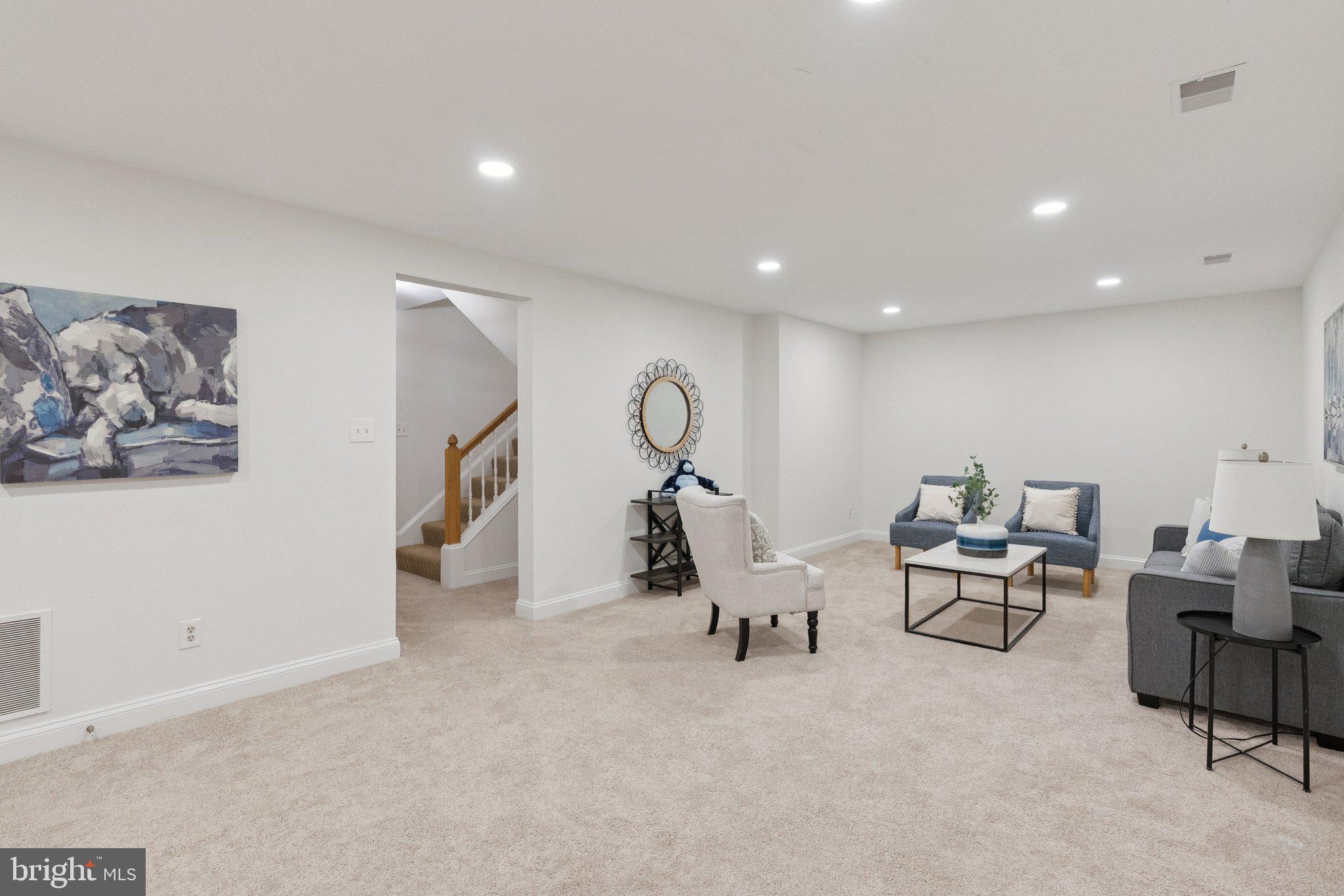 WEST END PARK - Residential