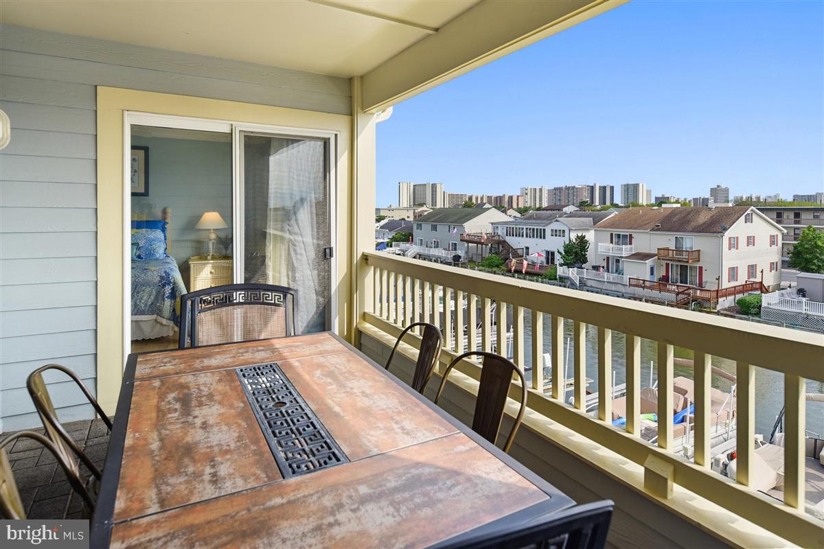 HERON HARBOUR - Residential