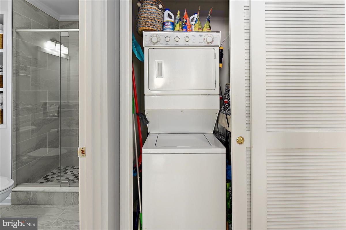 HERON HARBOUR - Residential