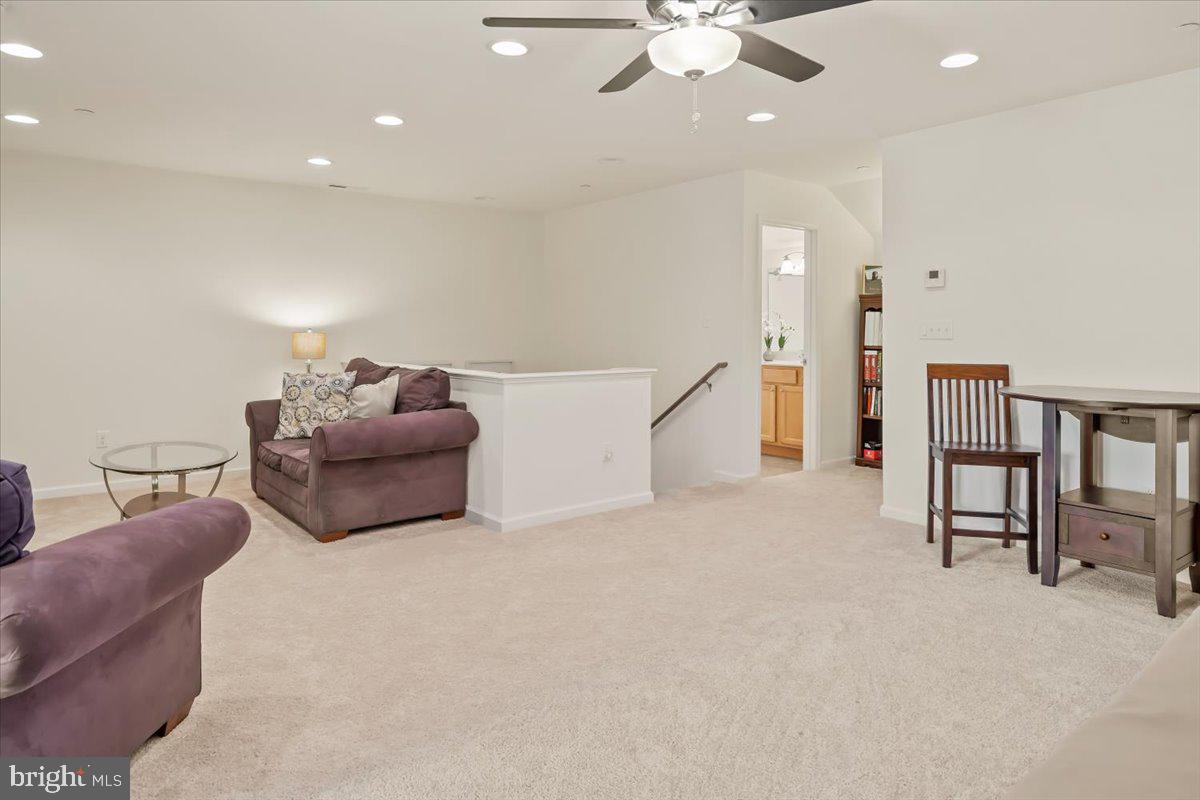 WEST HARBOR VILLAGE - Residential