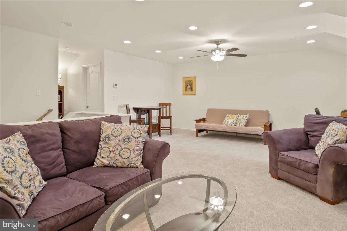 WEST HARBOR VILLAGE - Residential