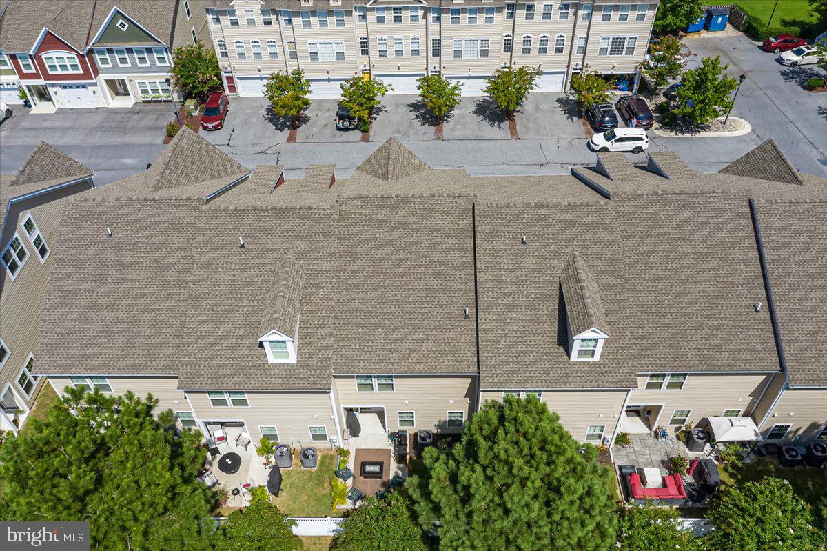 WEST HARBOR VILLAGE - Residential