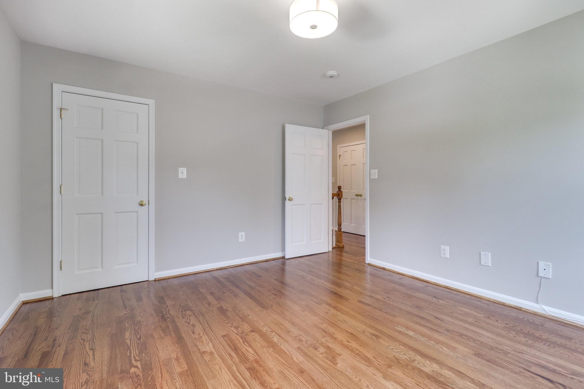 PIMMIT HILLS - Residential