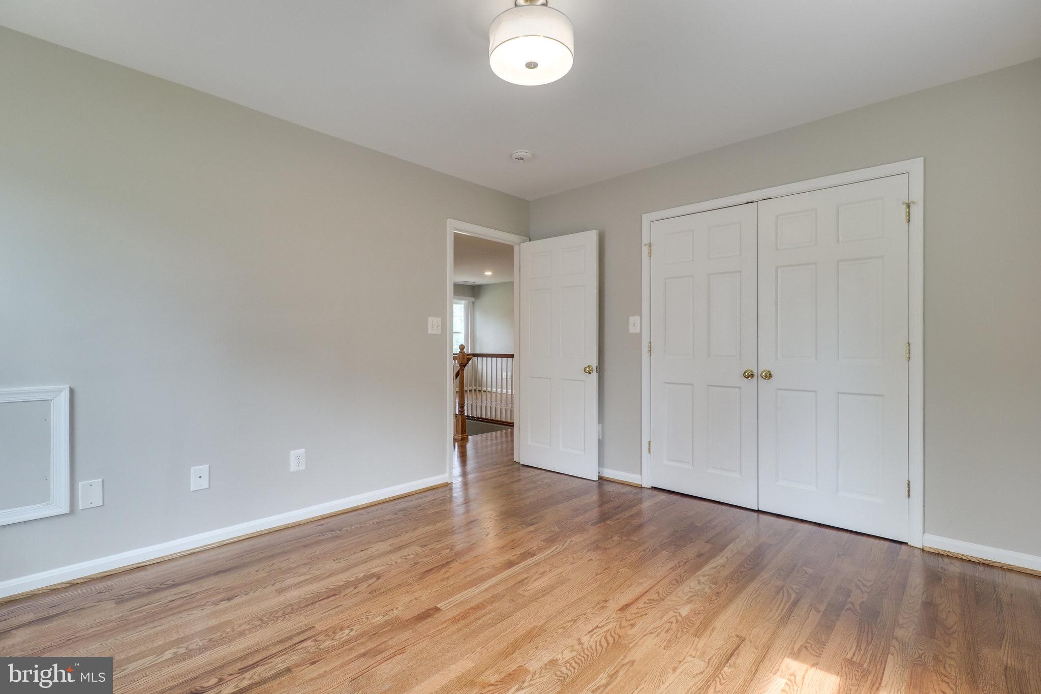 PIMMIT HILLS - Residential