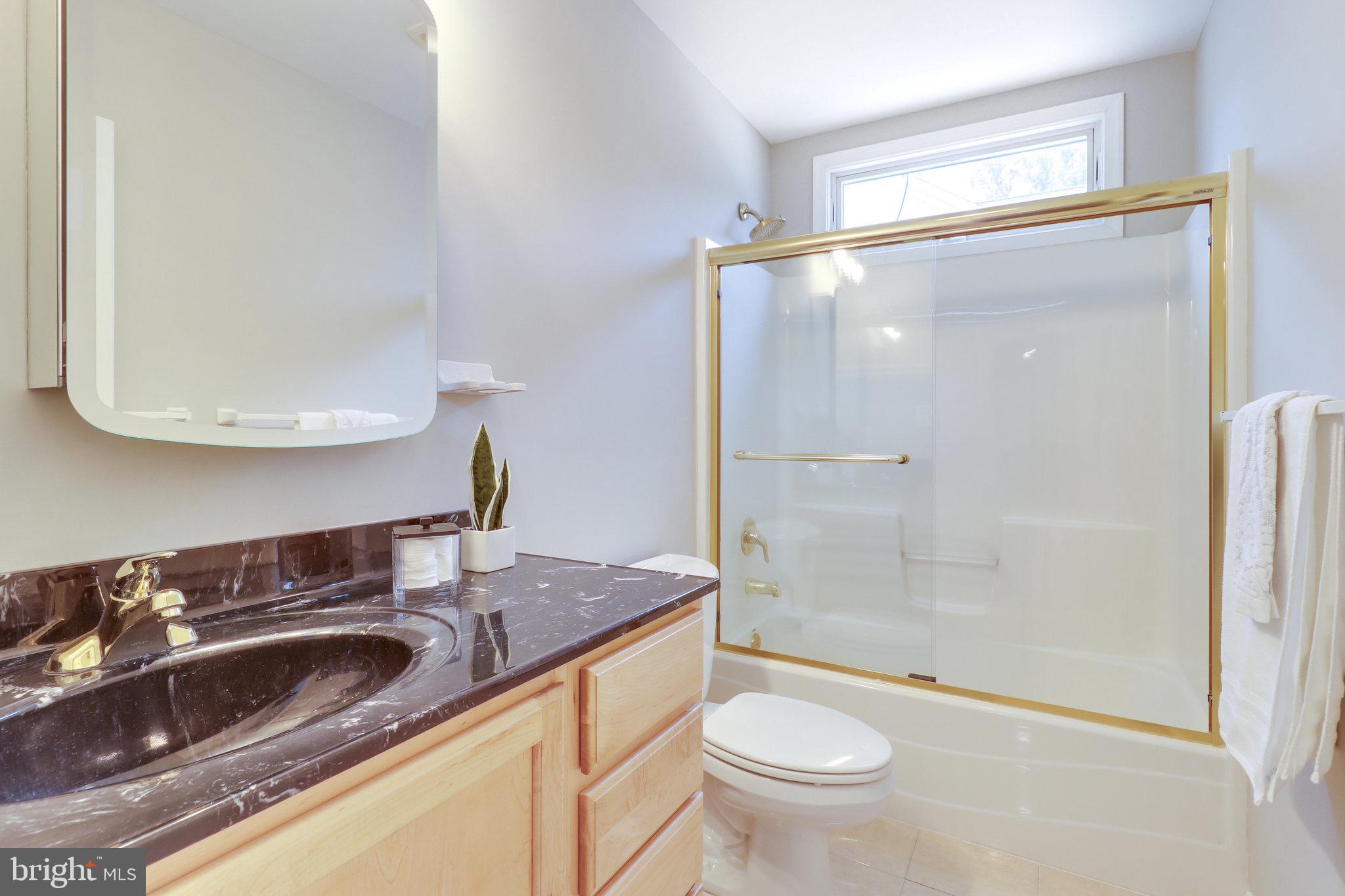 PIMMIT HILLS - Residential