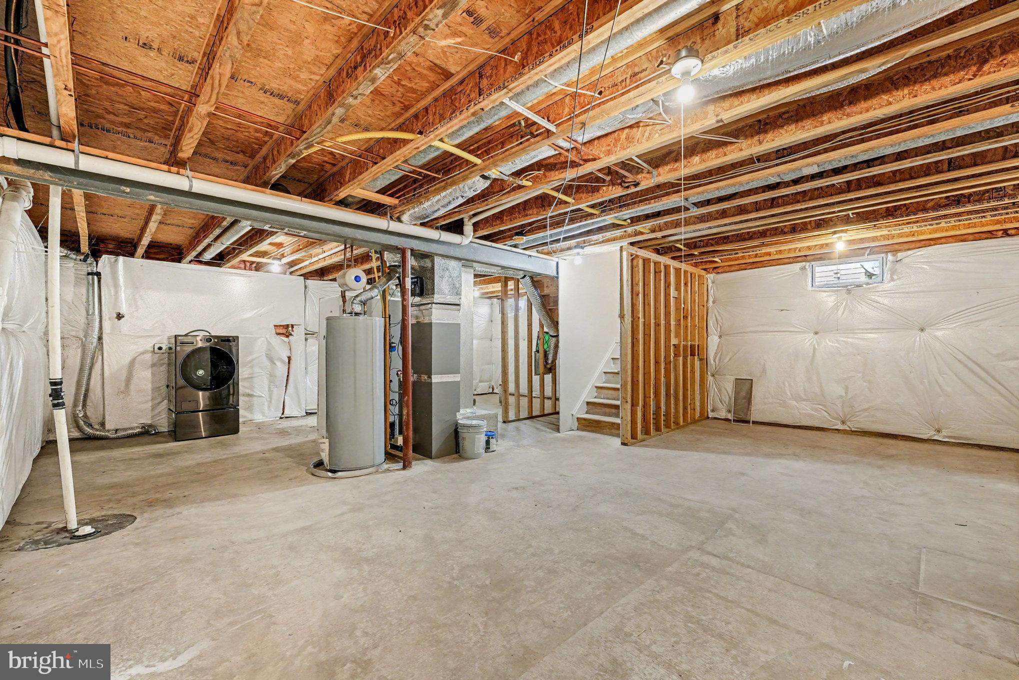 SALEM FIELDS - Residential