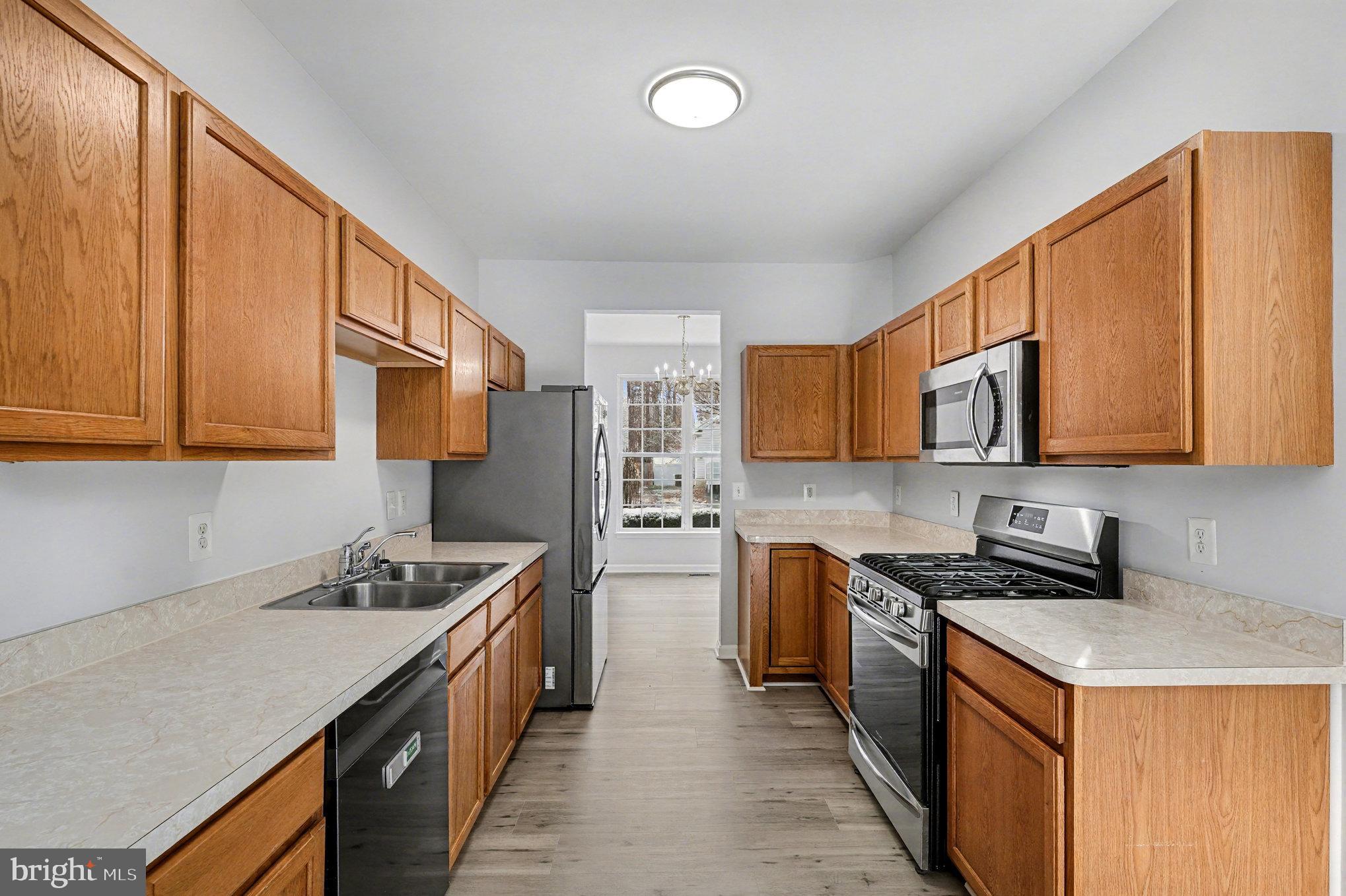 SALEM FIELDS - Residential