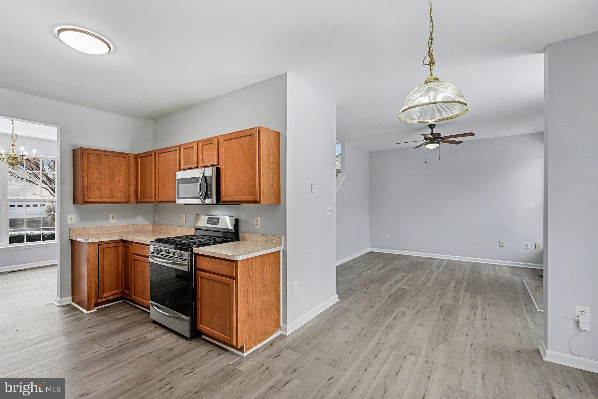 SALEM FIELDS - Residential