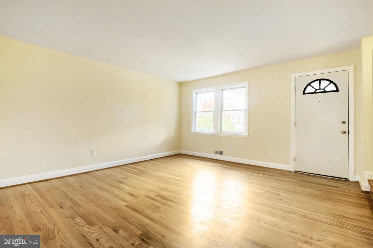 220 N EDGEWOOD STREET