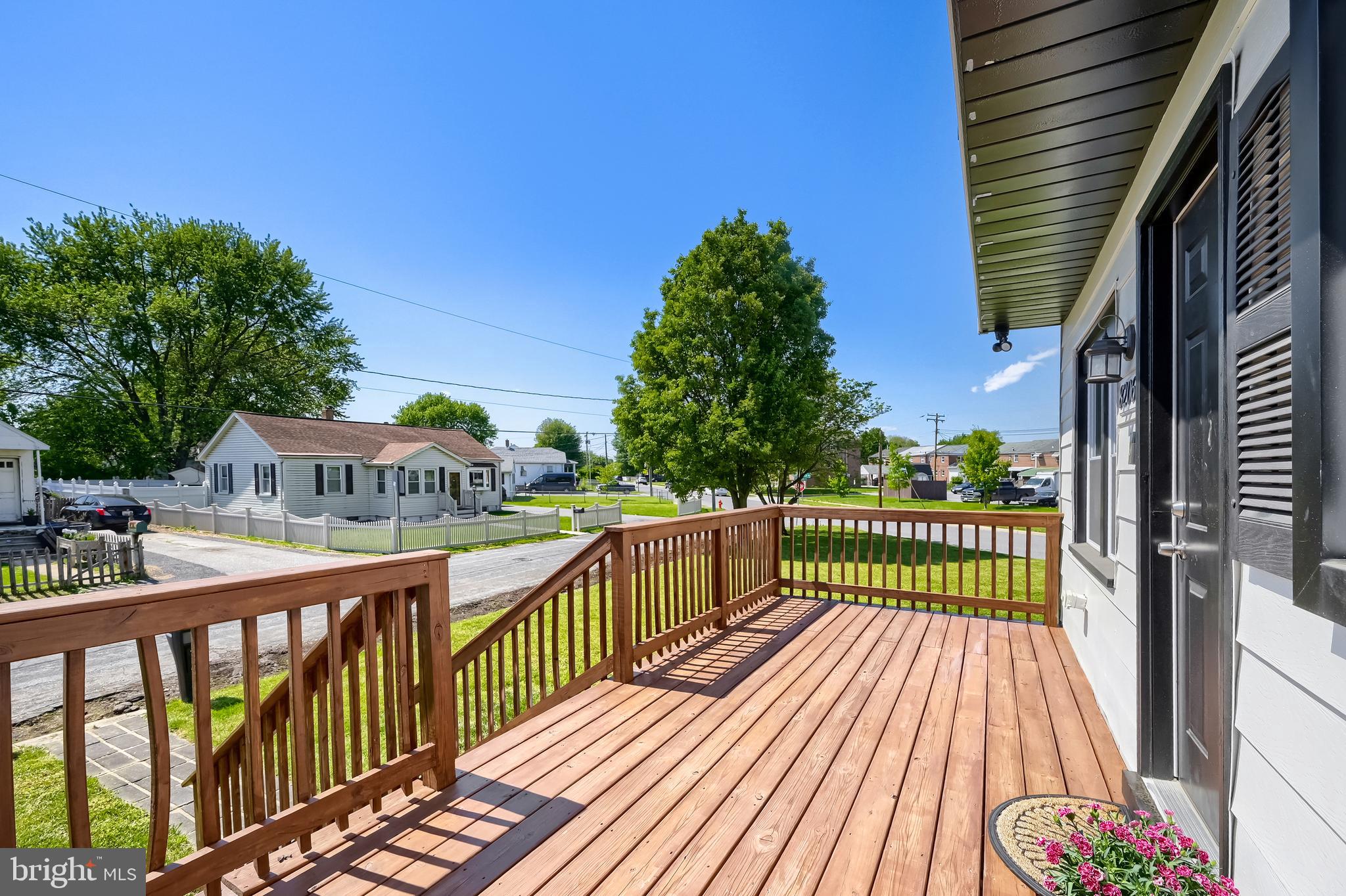 ROSEWALD BEACH - Residential
