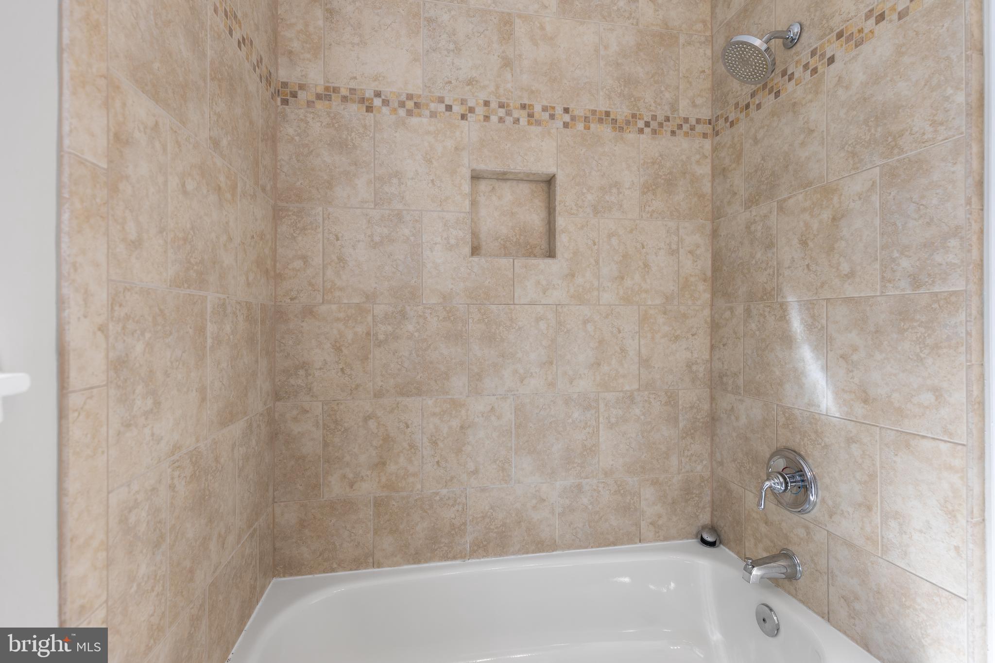 FAIRLINGTON VILLAGES - Residential