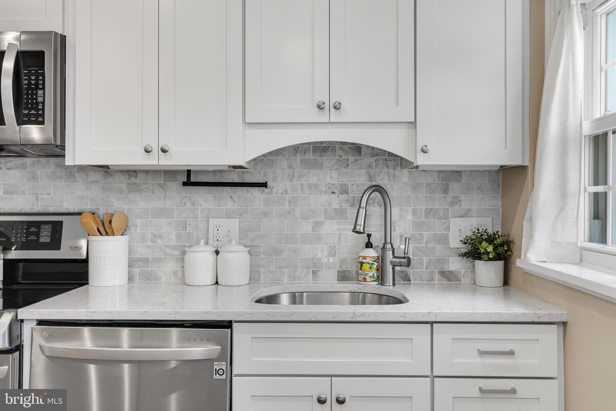 FAIRLINGTON VILLAGES - Residential