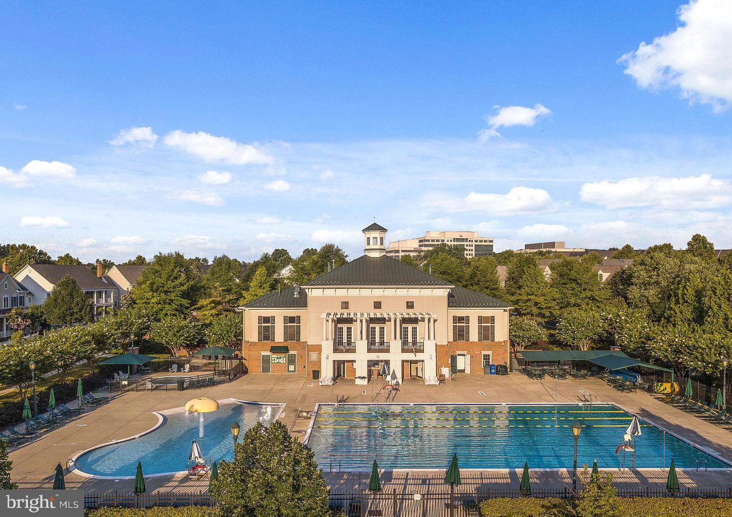 KING FARM WATKINS POND - Residential