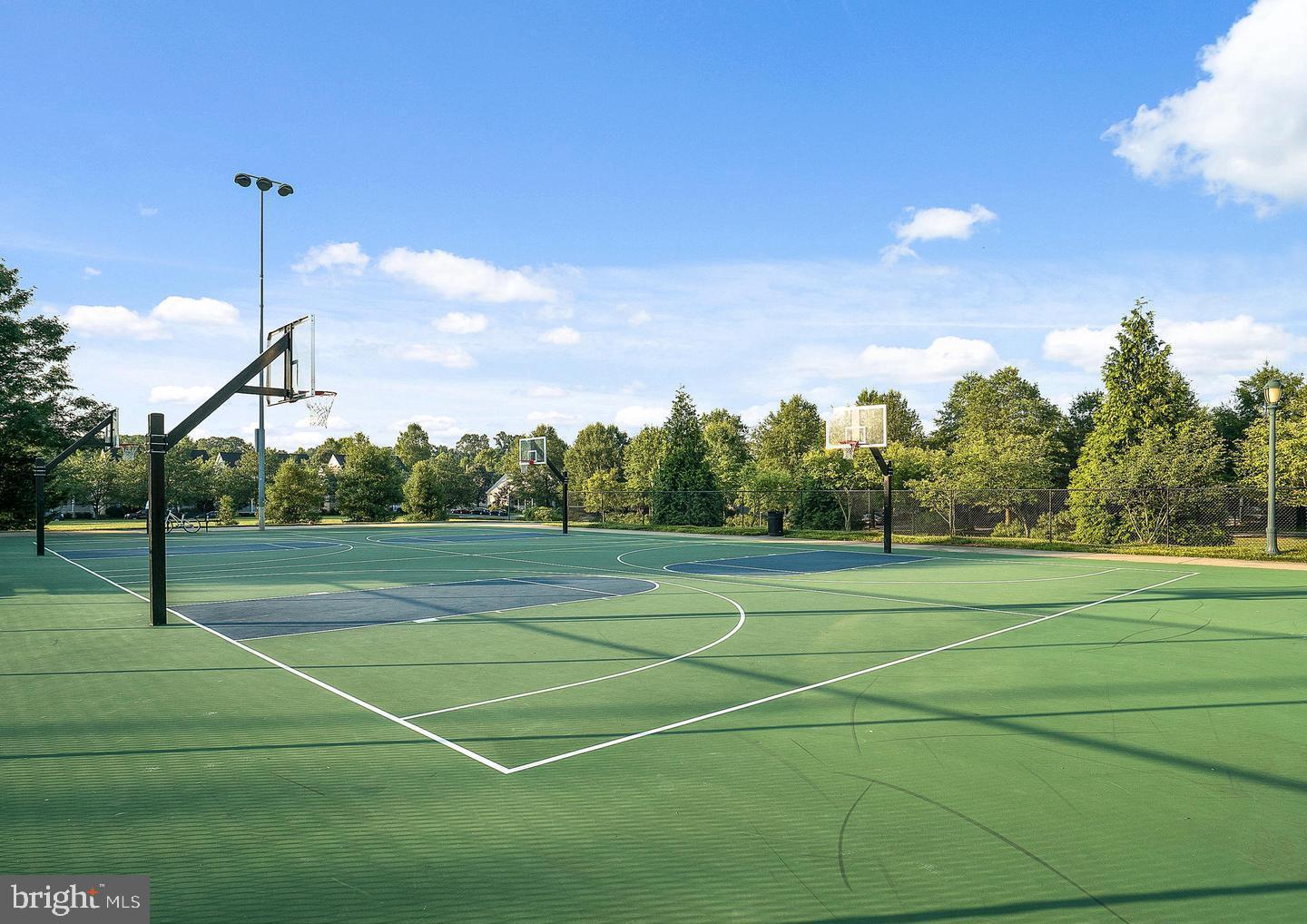 KING FARM WATKINS POND - Residential