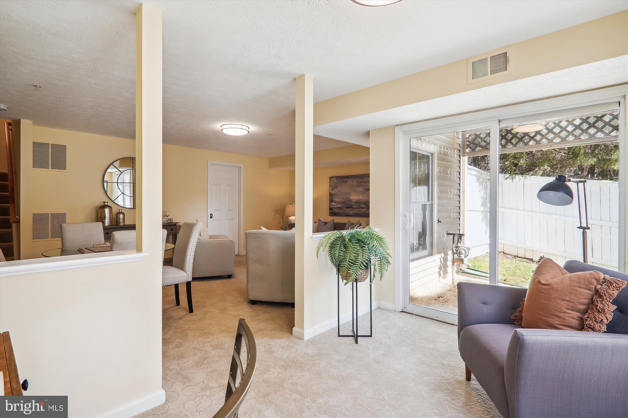 KING FARM WATKINS POND - Residential