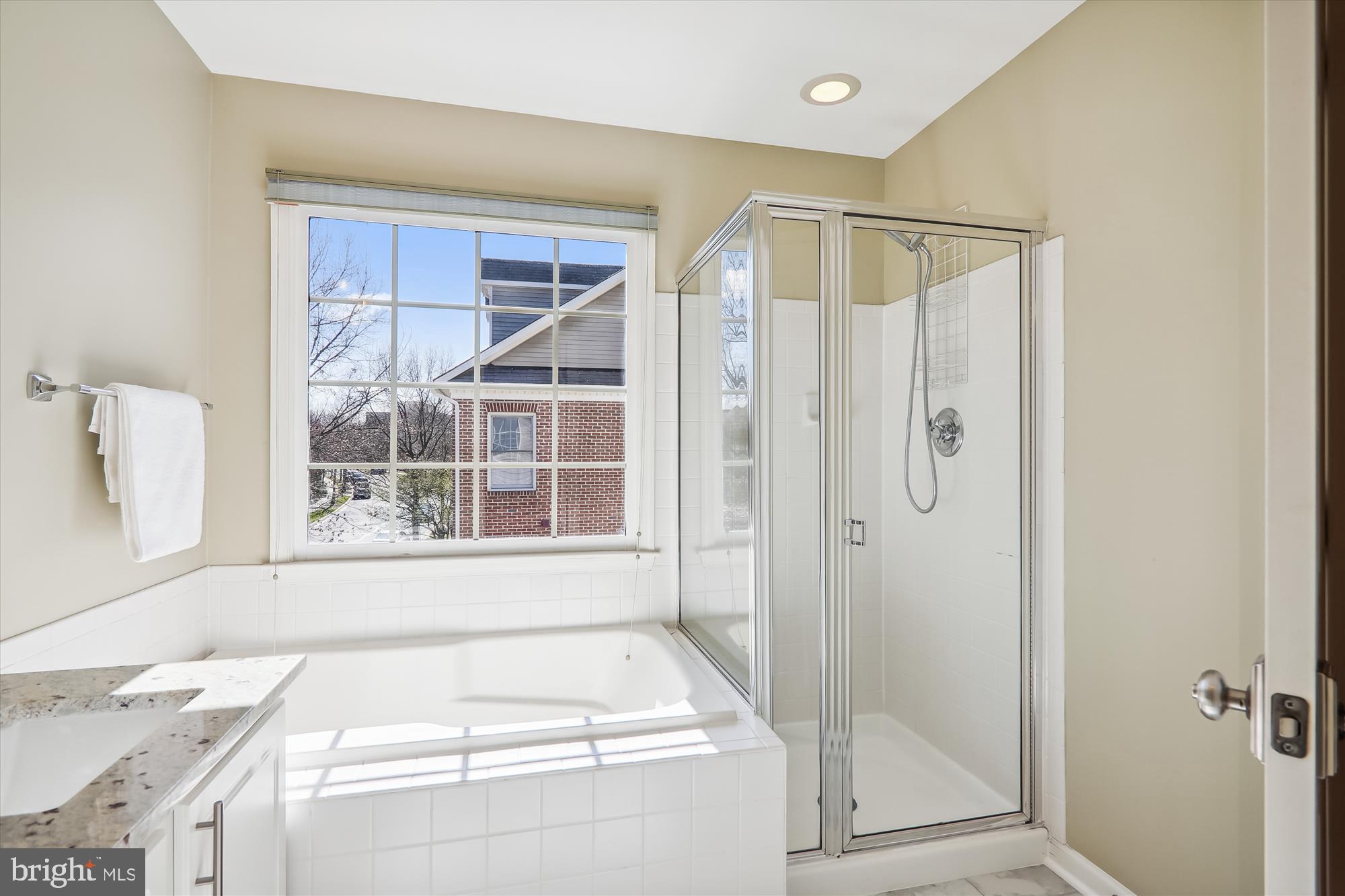 KING FARM WATKINS POND - Residential