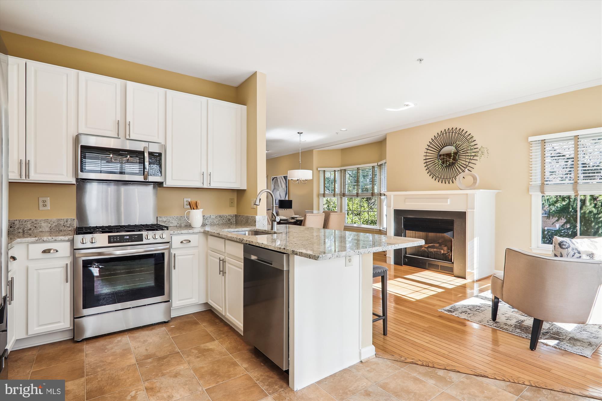 KING FARM WATKINS POND - Residential