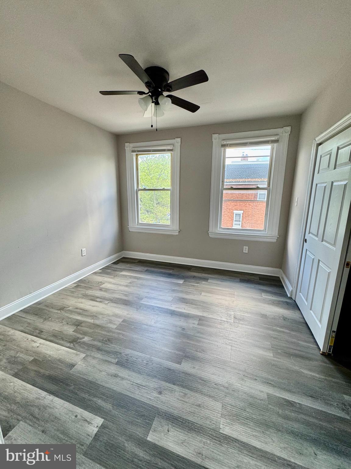 WALNUT HILL - Residential Lease