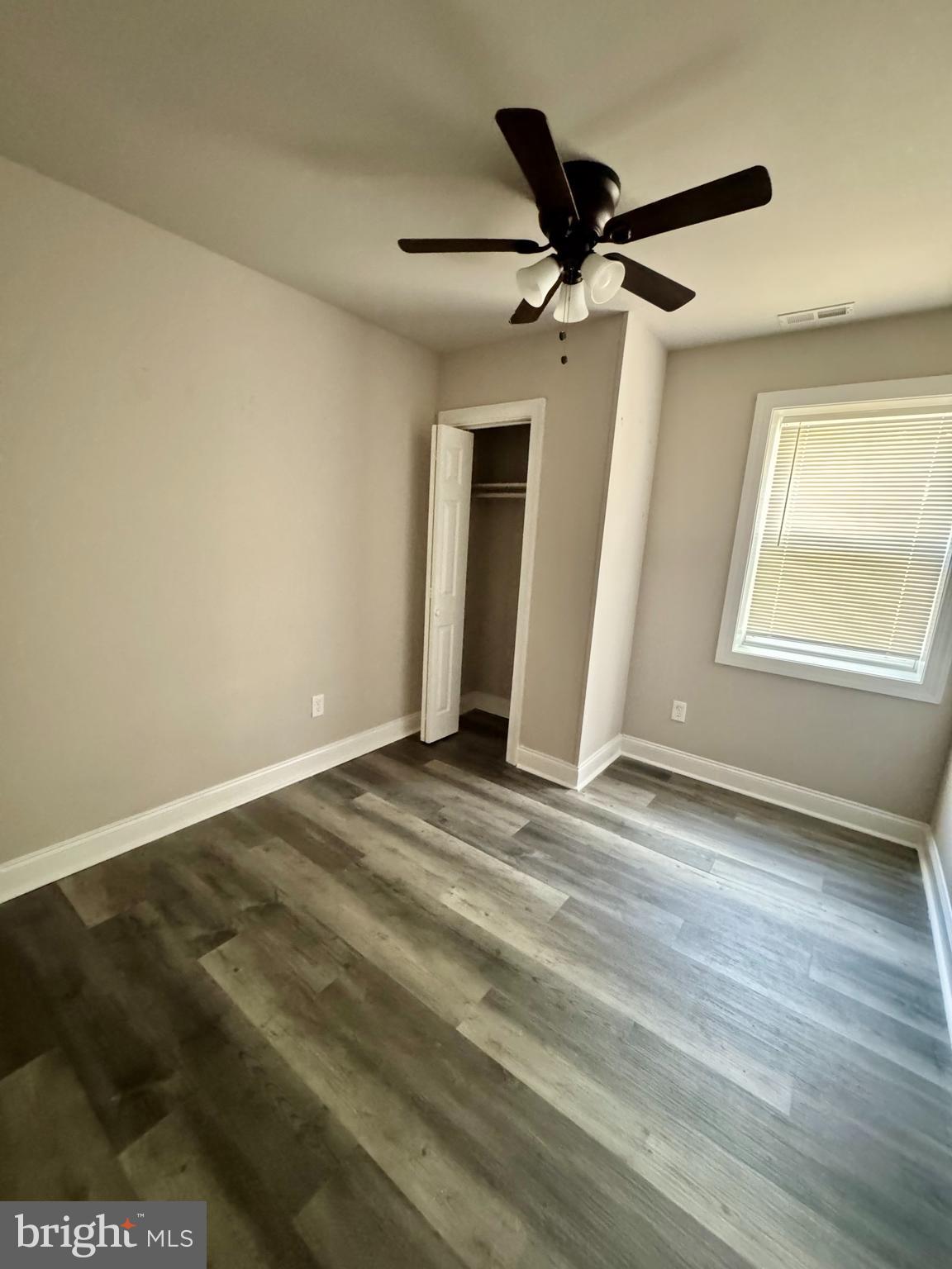 WALNUT HILL - Residential Lease