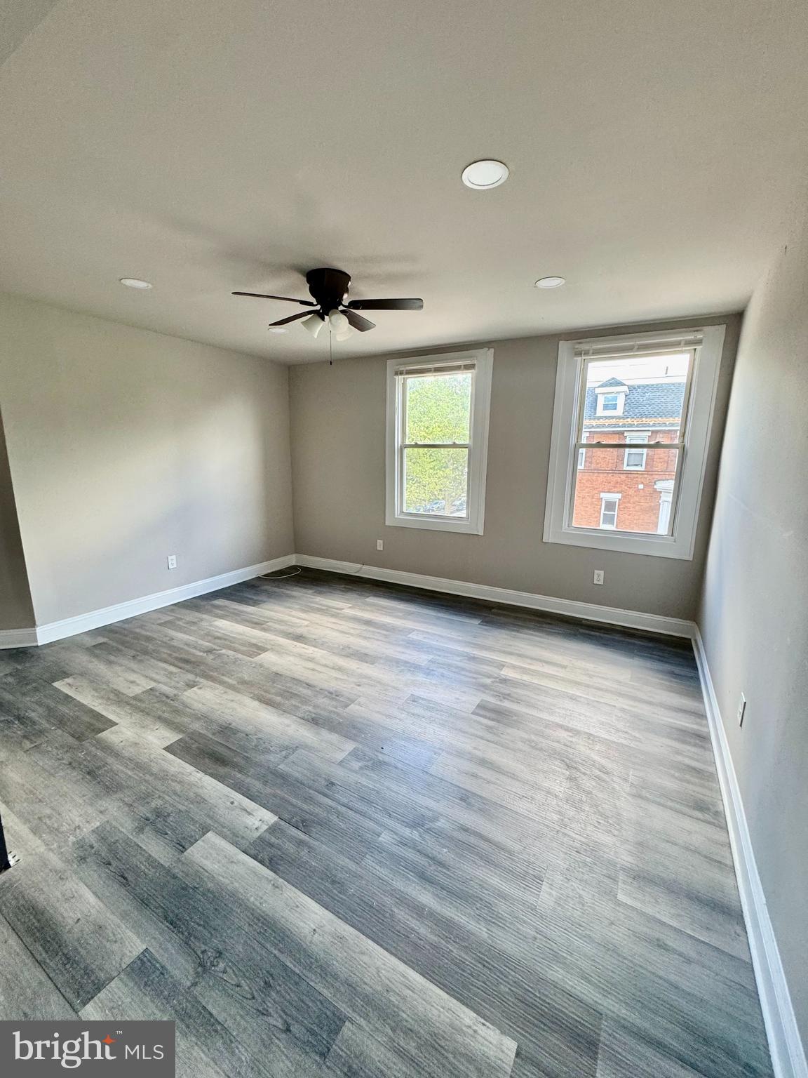 WALNUT HILL - Residential Lease