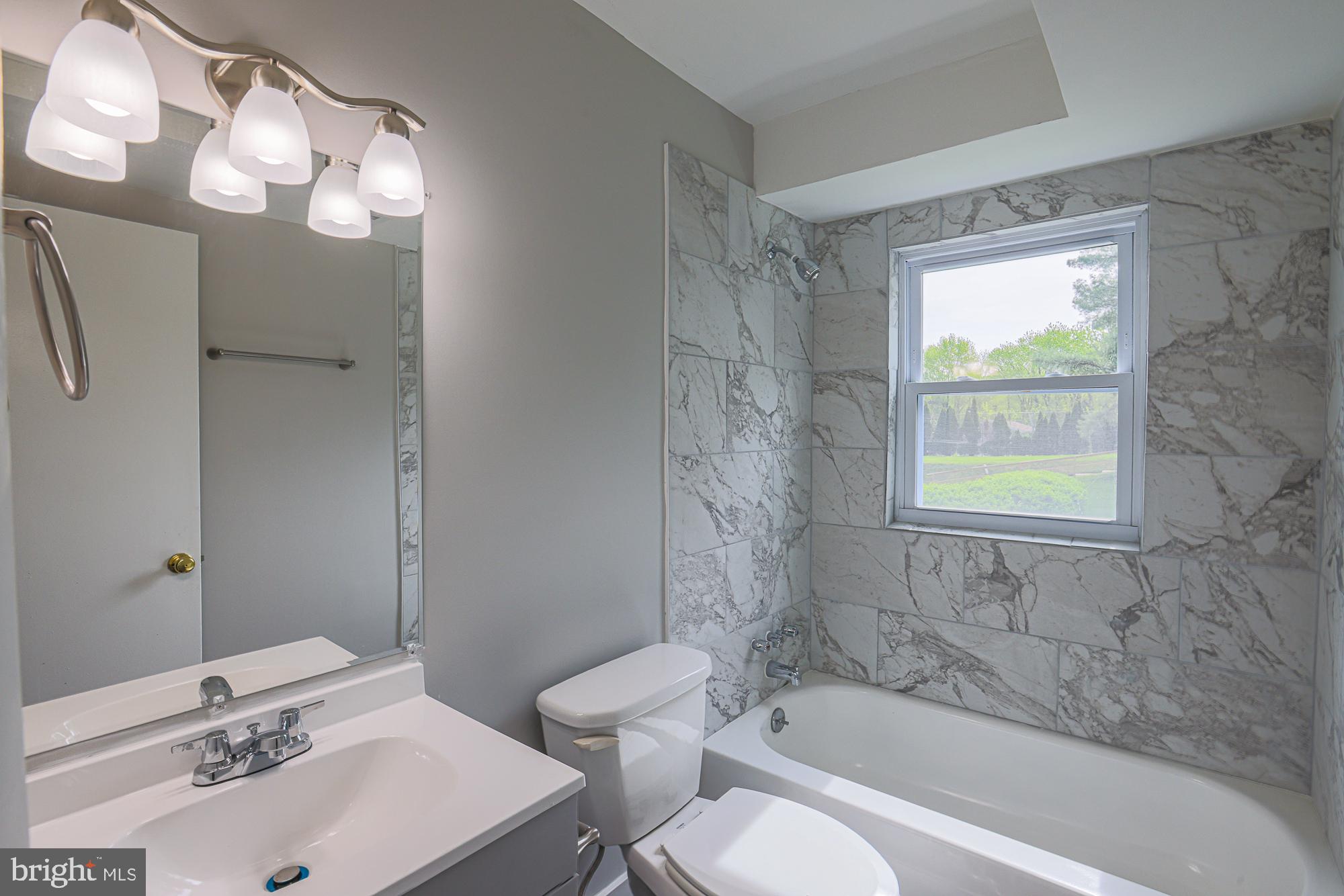 REISTERSTOWN - Residential