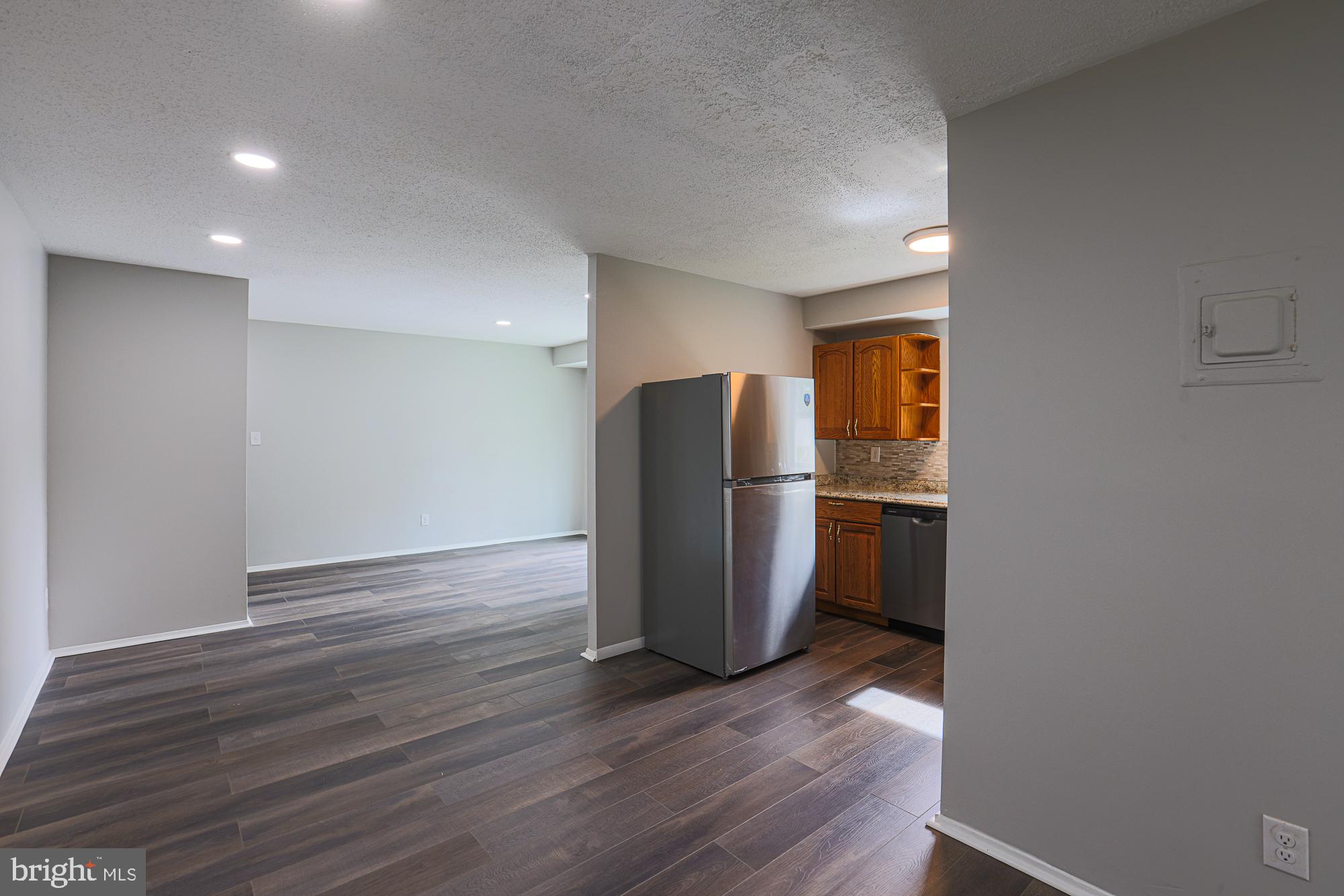 REISTERSTOWN - Residential