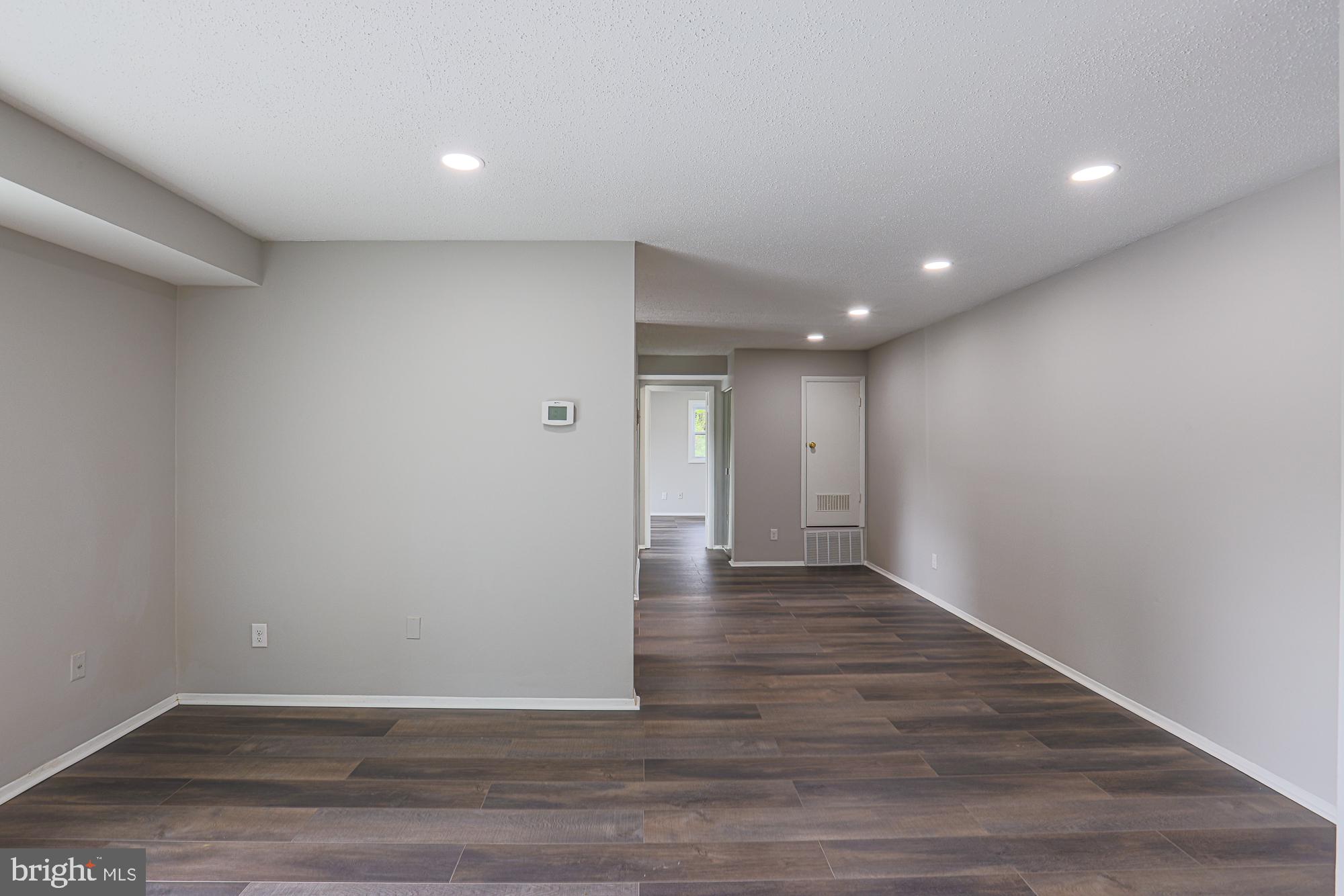 REISTERSTOWN - Residential