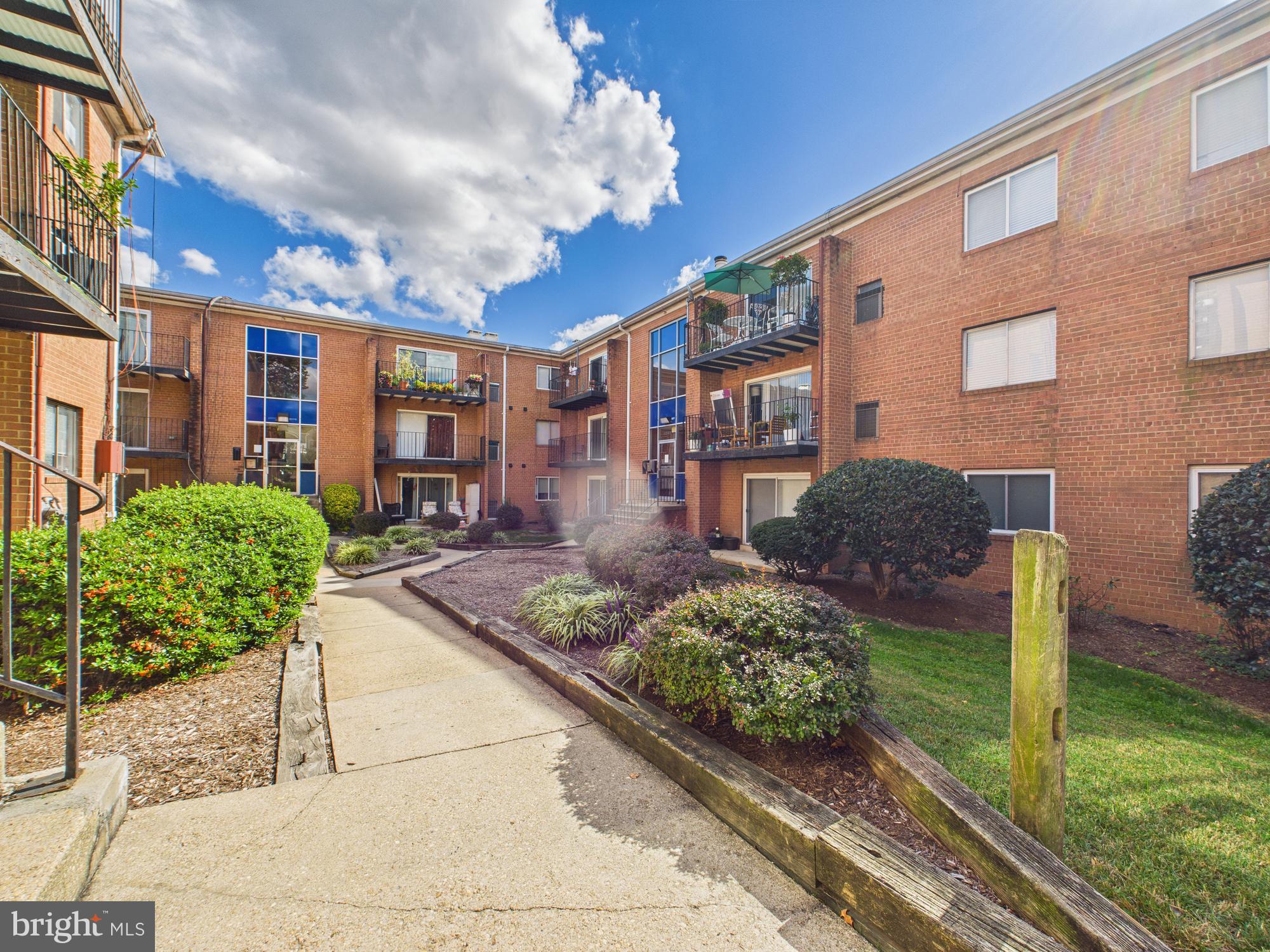 VALLEY HEIGHTS - Residential