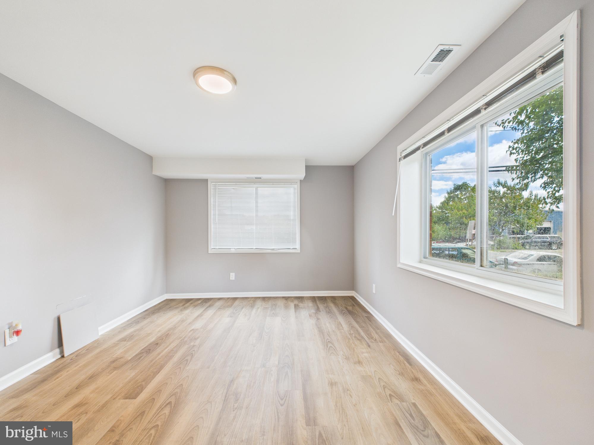 VALLEY HEIGHTS - Residential