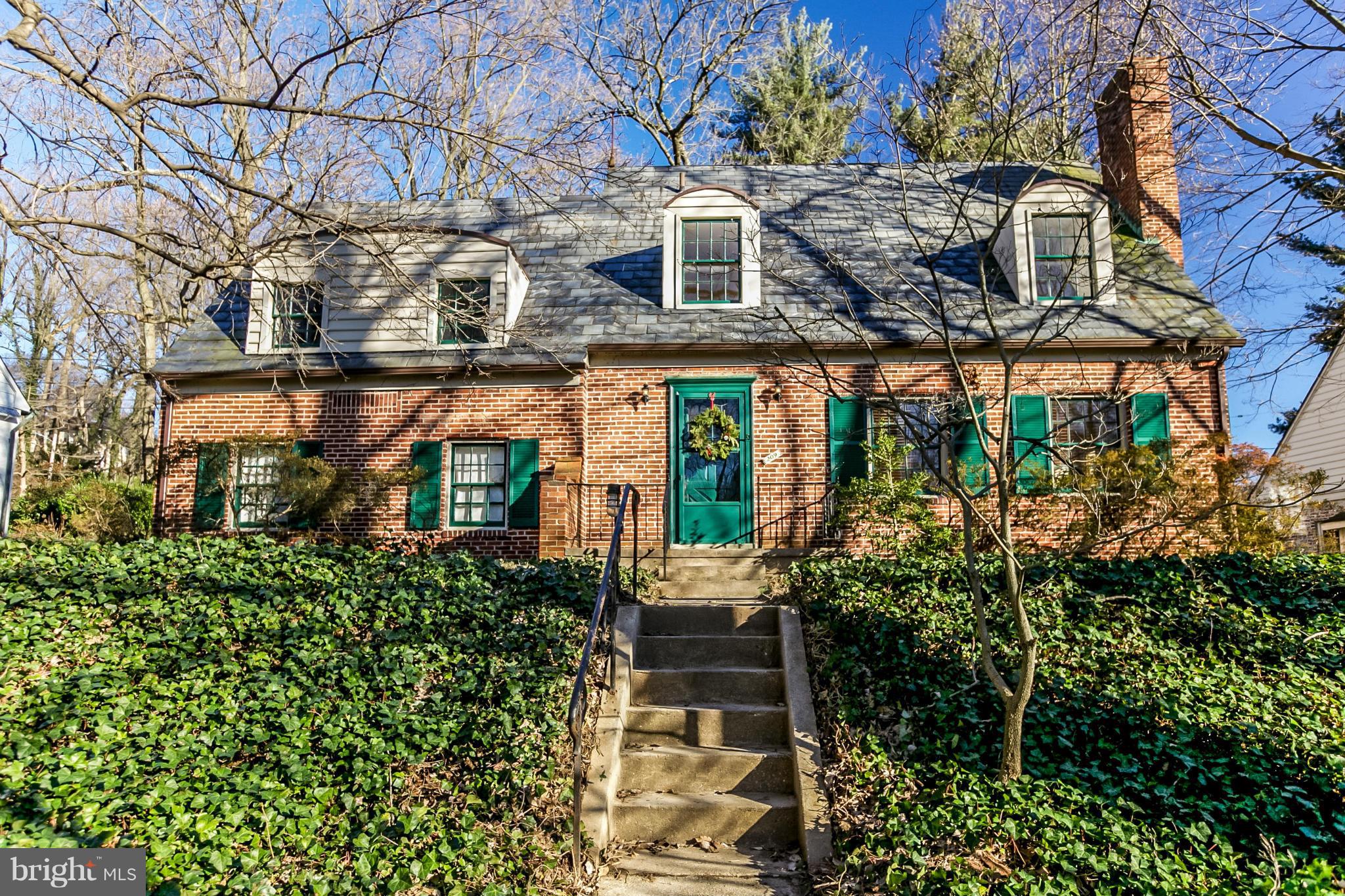 ROLAND PARK - Residential