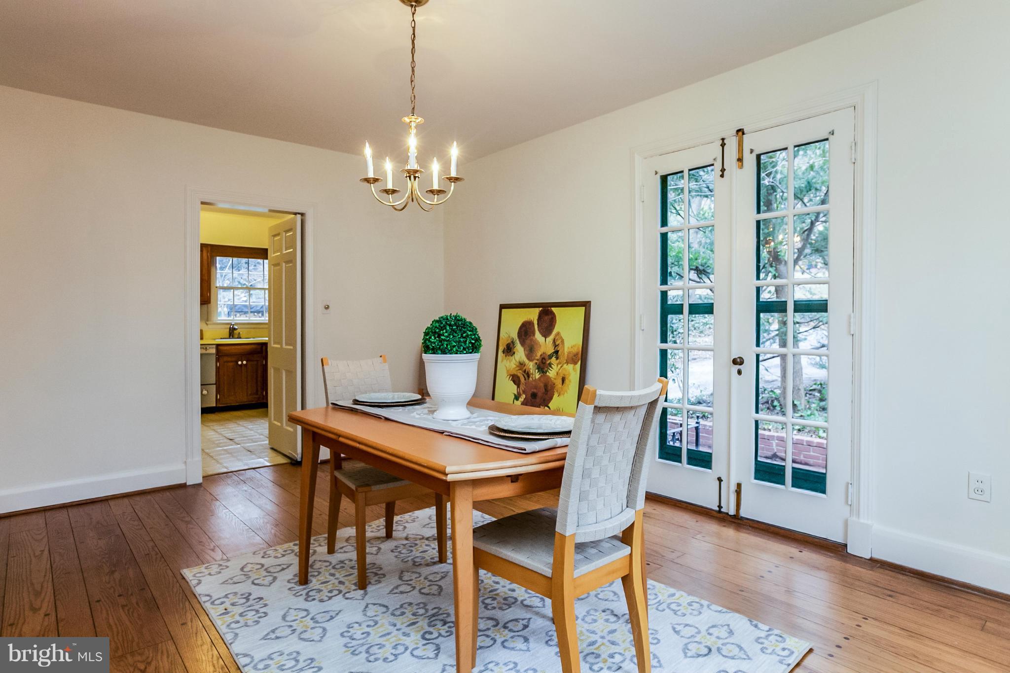 ROLAND PARK - Residential