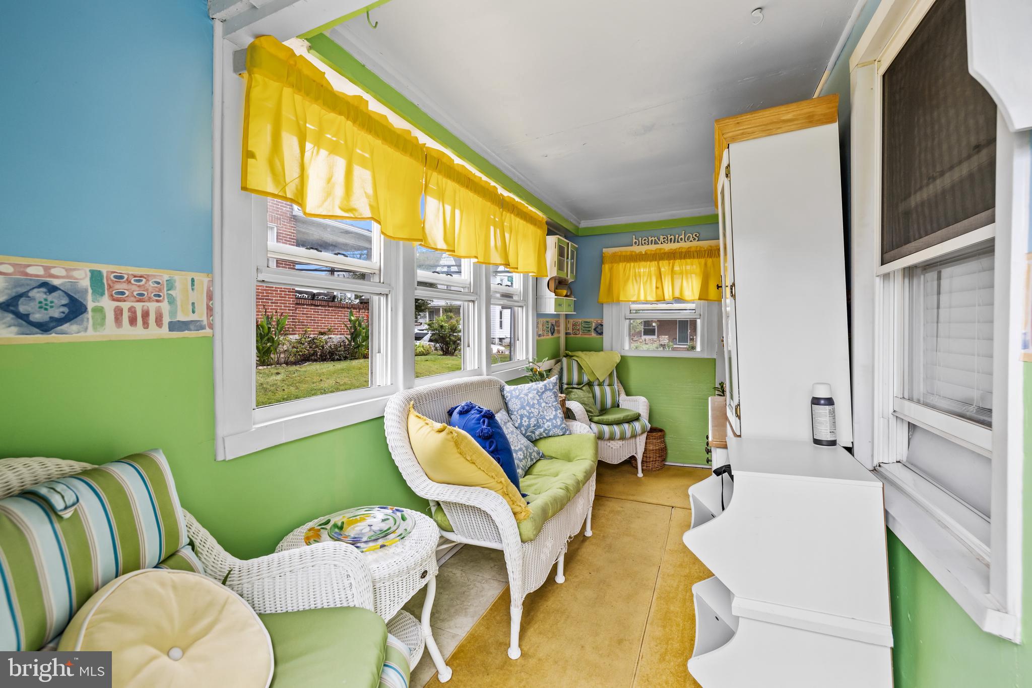 HAMPSTEAD - Residential