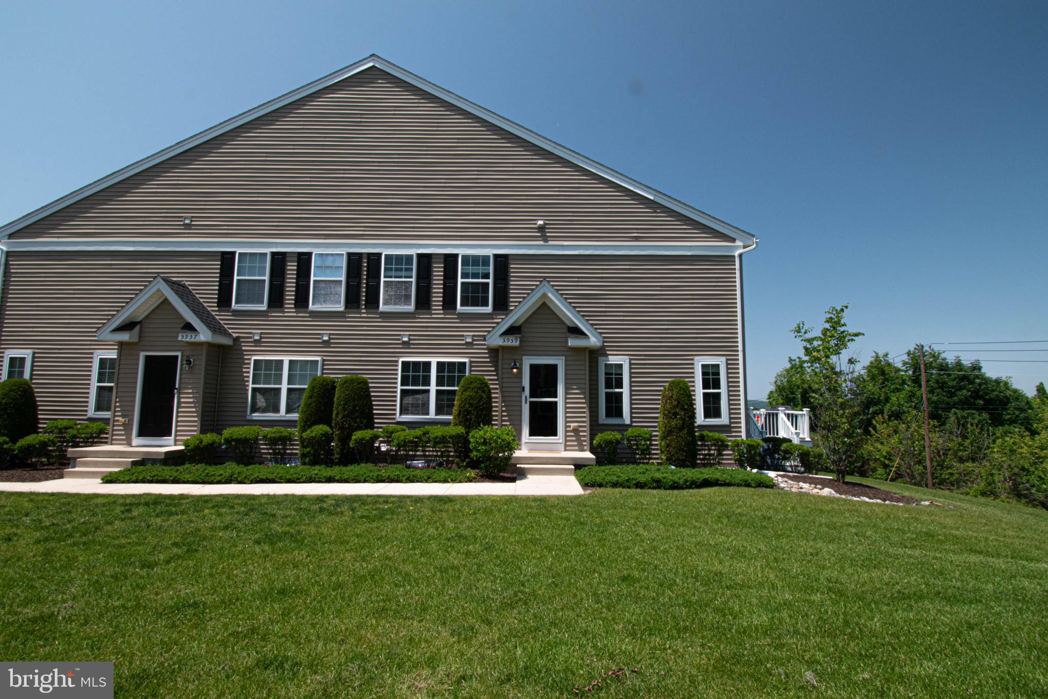 5959 VALLEY FORGE DRIVE