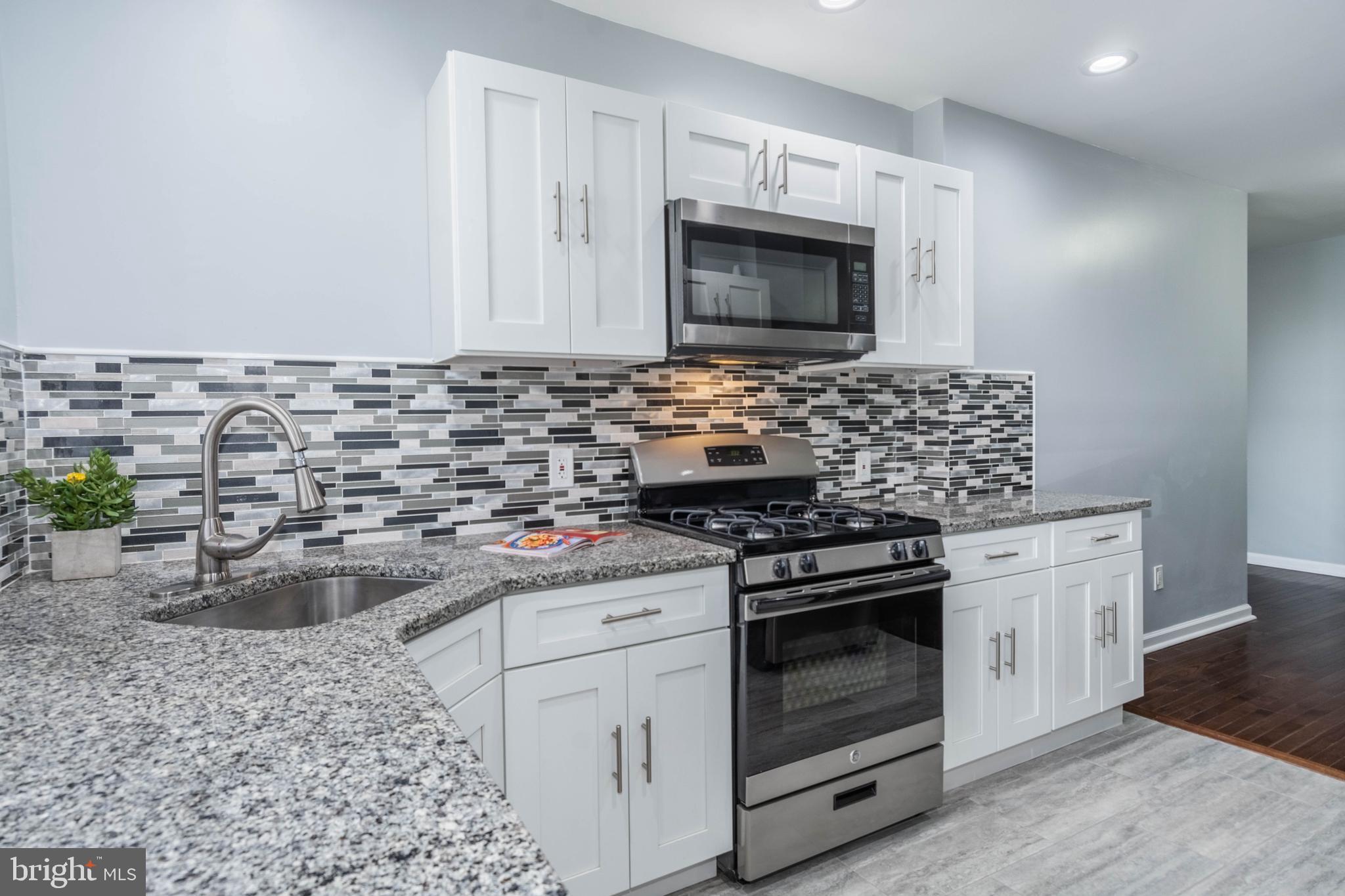 CHARLES VILLAGE - Residential