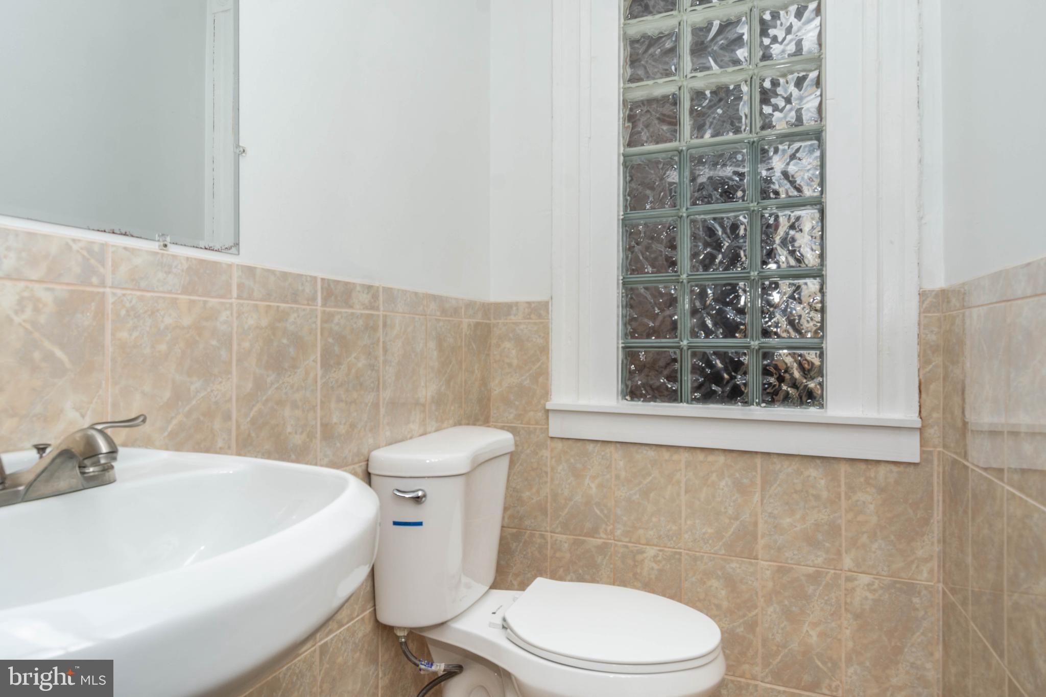 CHARLES VILLAGE - Residential