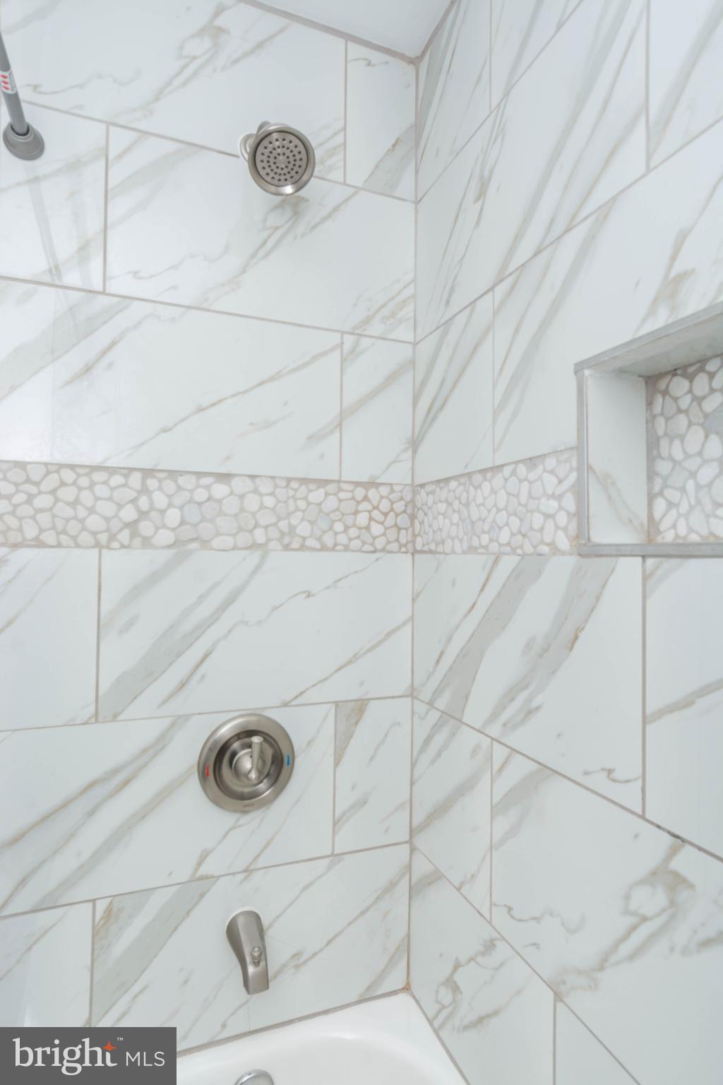 CHARLES VILLAGE - Residential