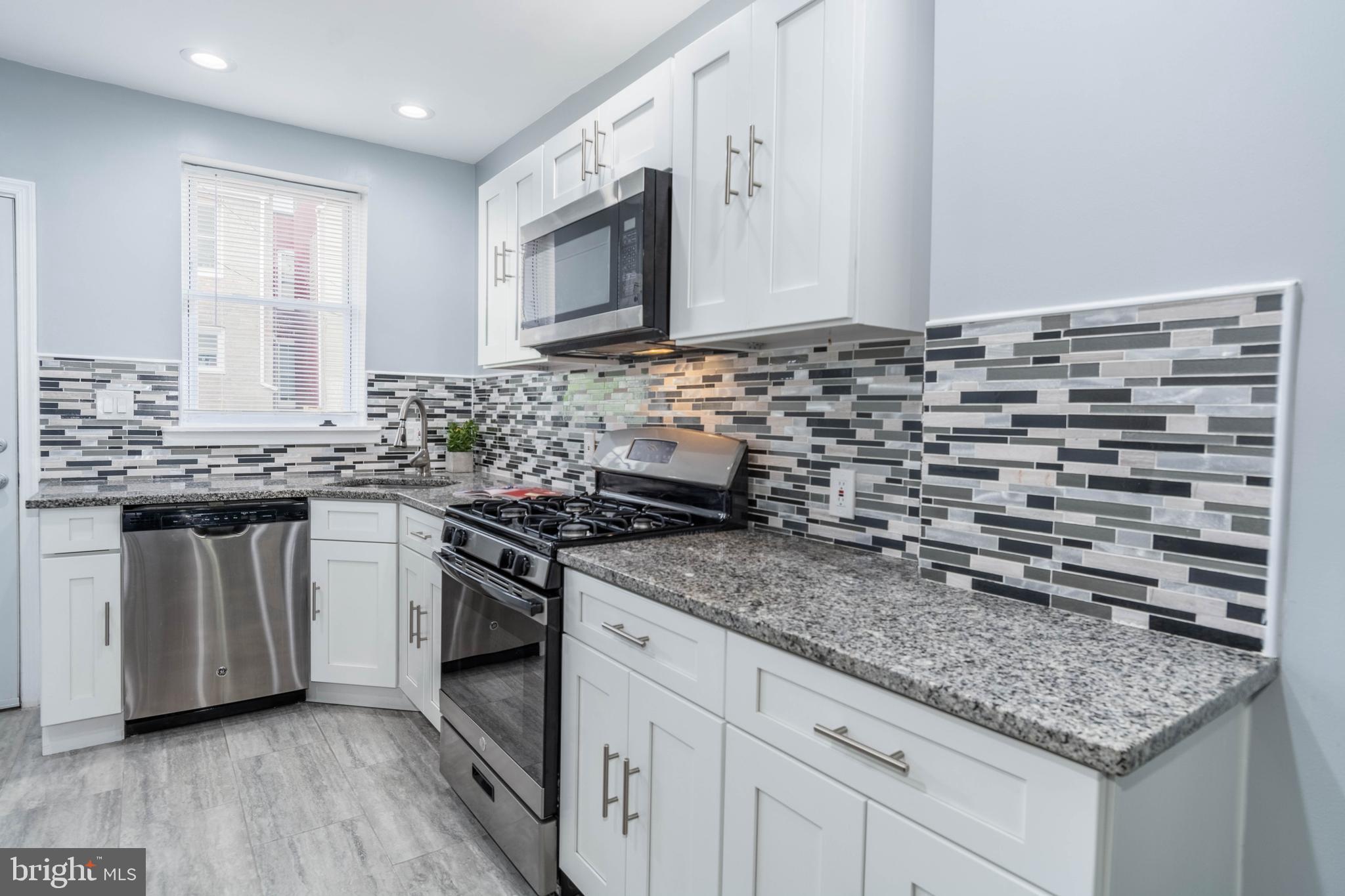 CHARLES VILLAGE - Residential