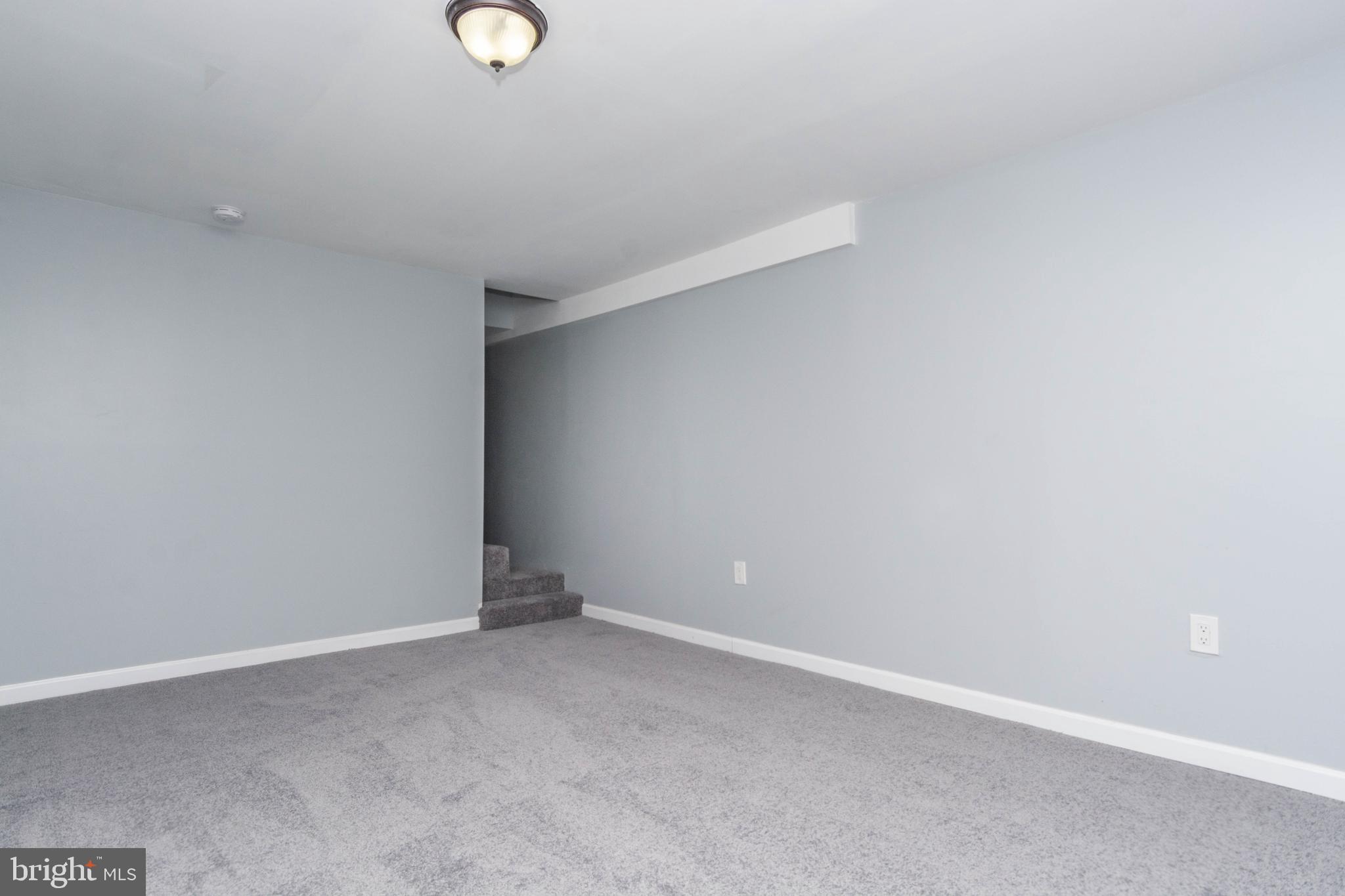 CHARLES VILLAGE - Residential