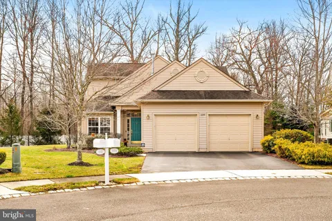 109 Fontaine Court, Monroe Township, NJ 08831 - MLS#: NJMX2011514
