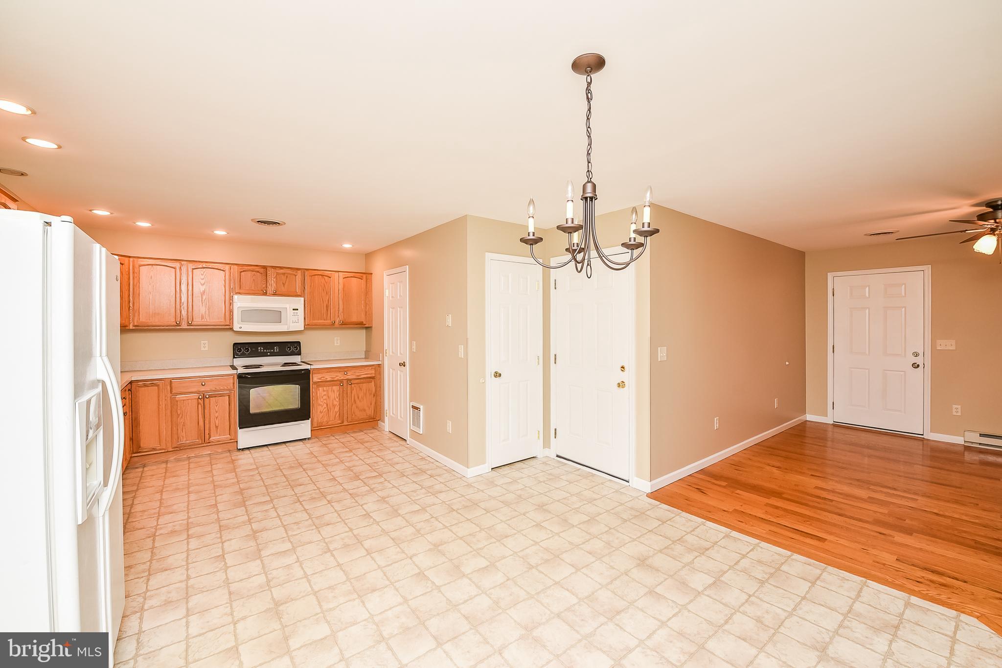 GOLLER HILLS - Residential