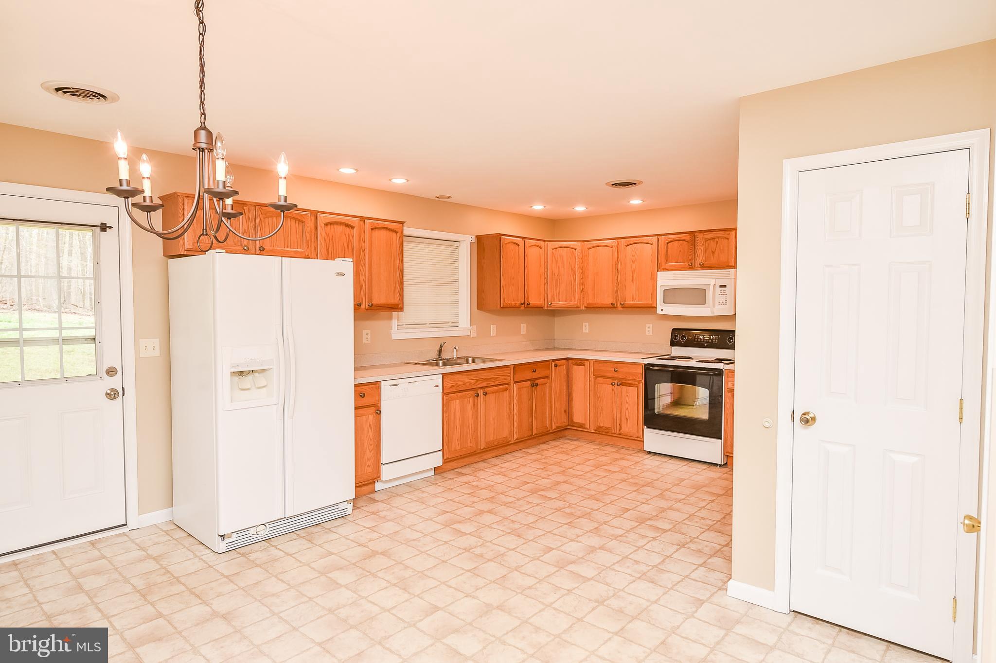 GOLLER HILLS - Residential