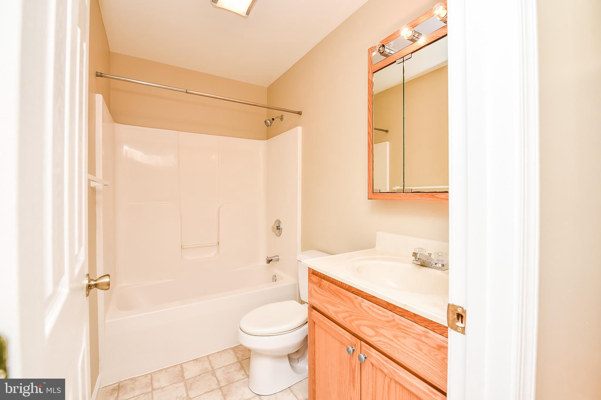 GOLLER HILLS - Residential