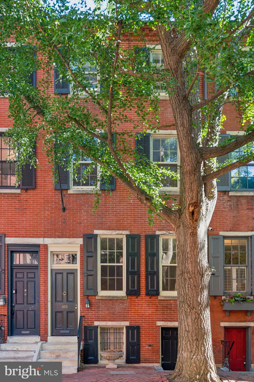 AVENUE OF THE ARTS - Residential