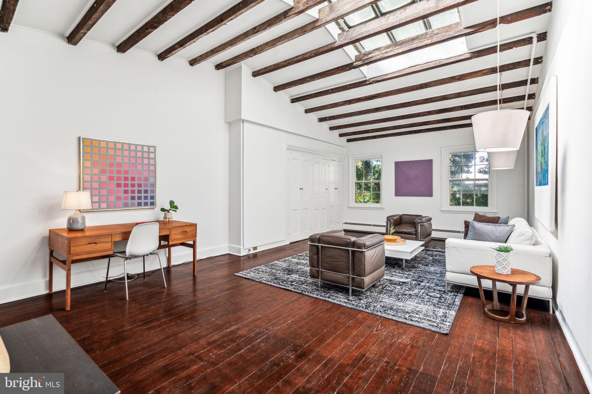 AVENUE OF THE ARTS - Residential