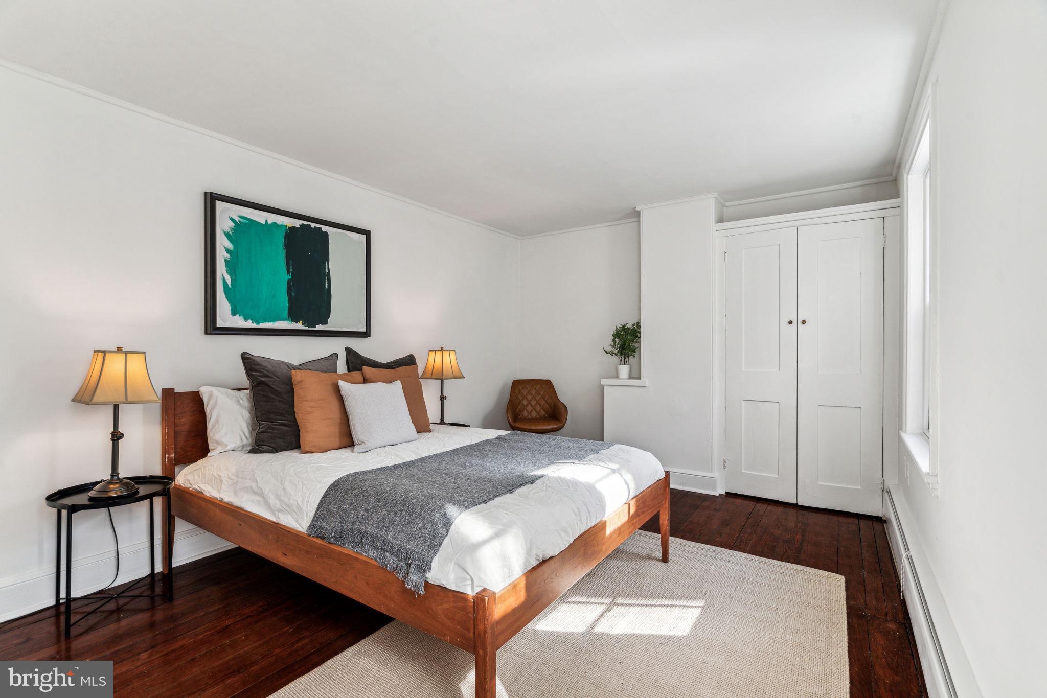 AVENUE OF THE ARTS - Residential